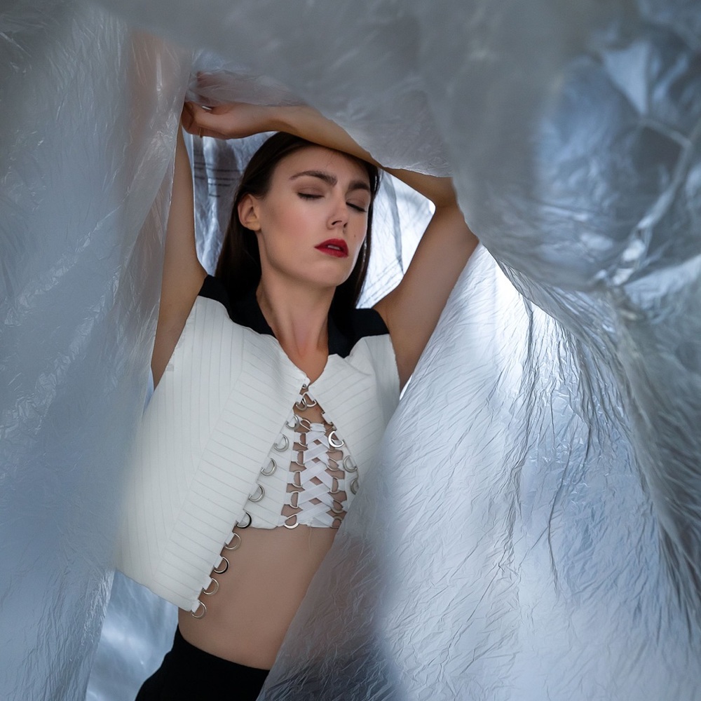 Hi! My name is Theresa! Welcome to my closet!